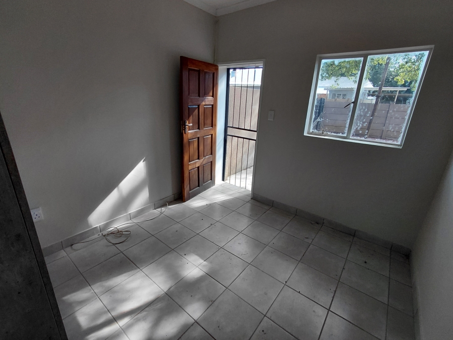 To Let 2 Bedroom Property for Rent in Wilkoppies North West